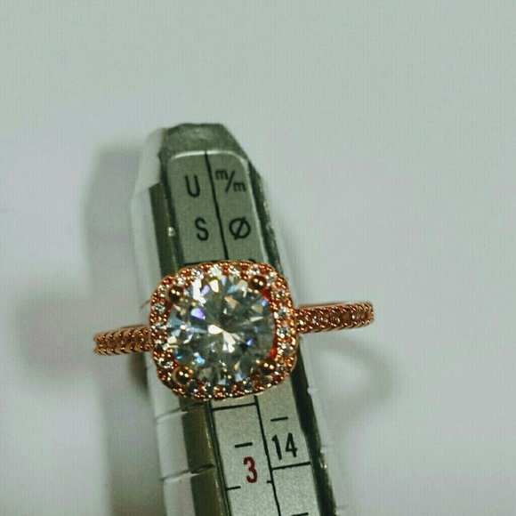 πΈ Just In!!! Rings 2 pcs/set or wear separate - Picture 6 of 8